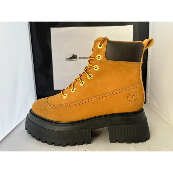 Women's Timberland® Sky 6-Inch Lace-up Boot size 7 - Picture 1 of 10
